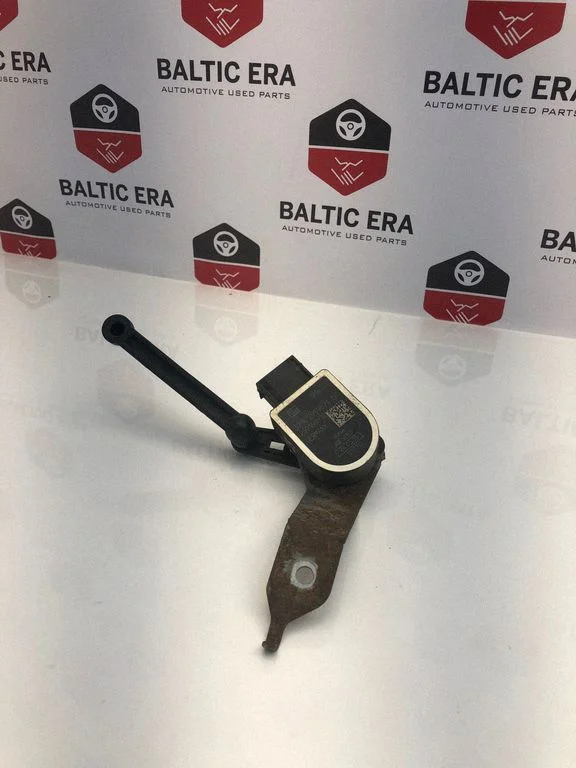 Eesmise kõrgusanduri hoob 2959574