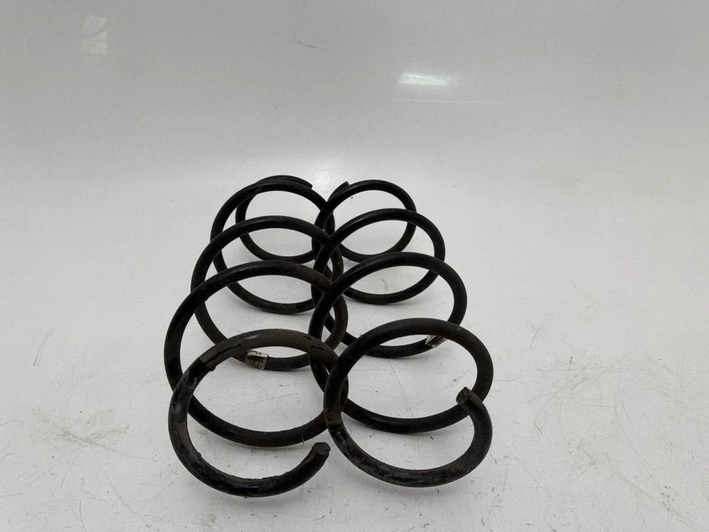 Front coil spring A2043214604