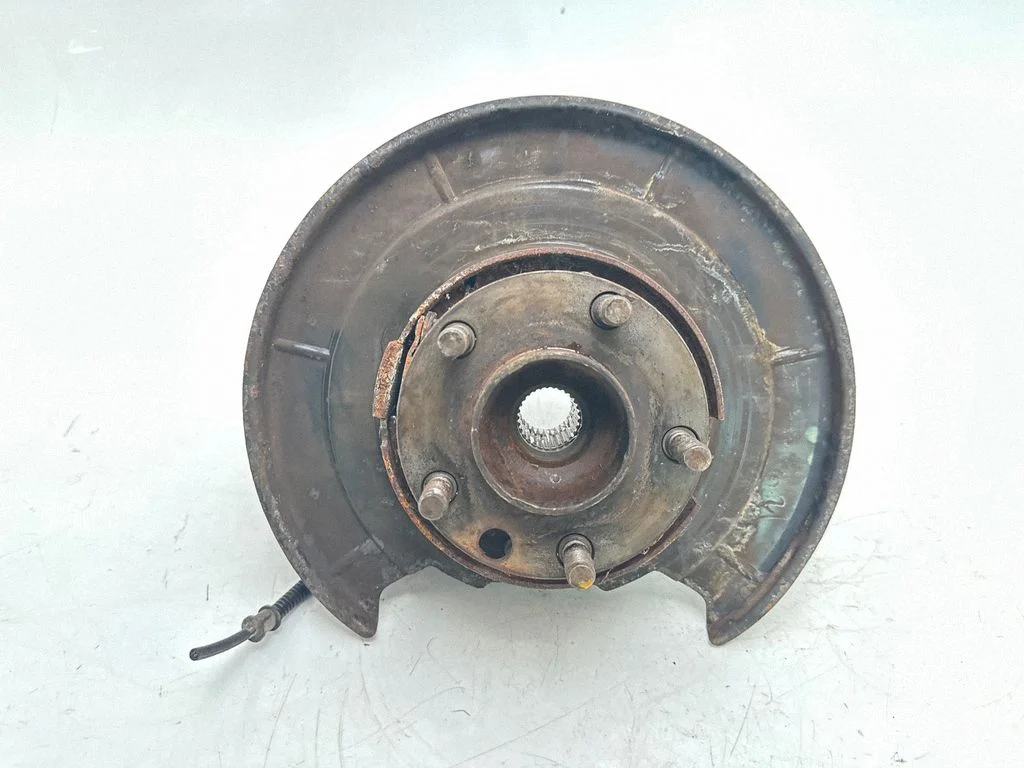 Tagumine rumm CCC5T00C