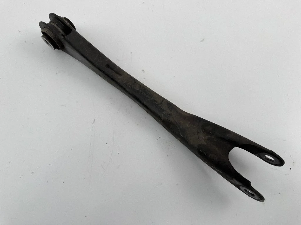 Rear upper control arm/wishbone 6878641