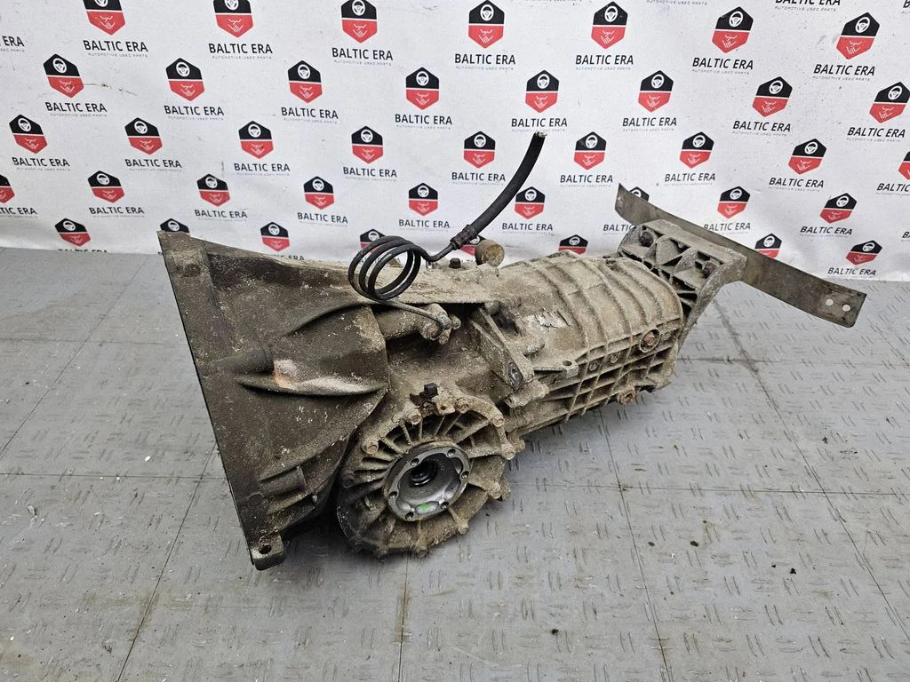 Mechaninė 6 pavarų dėžė
