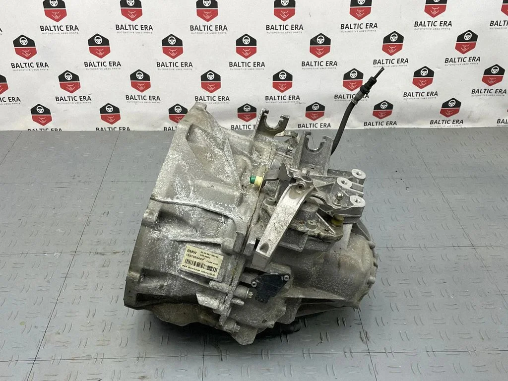 Mechaninė 6 pavarų dėžė