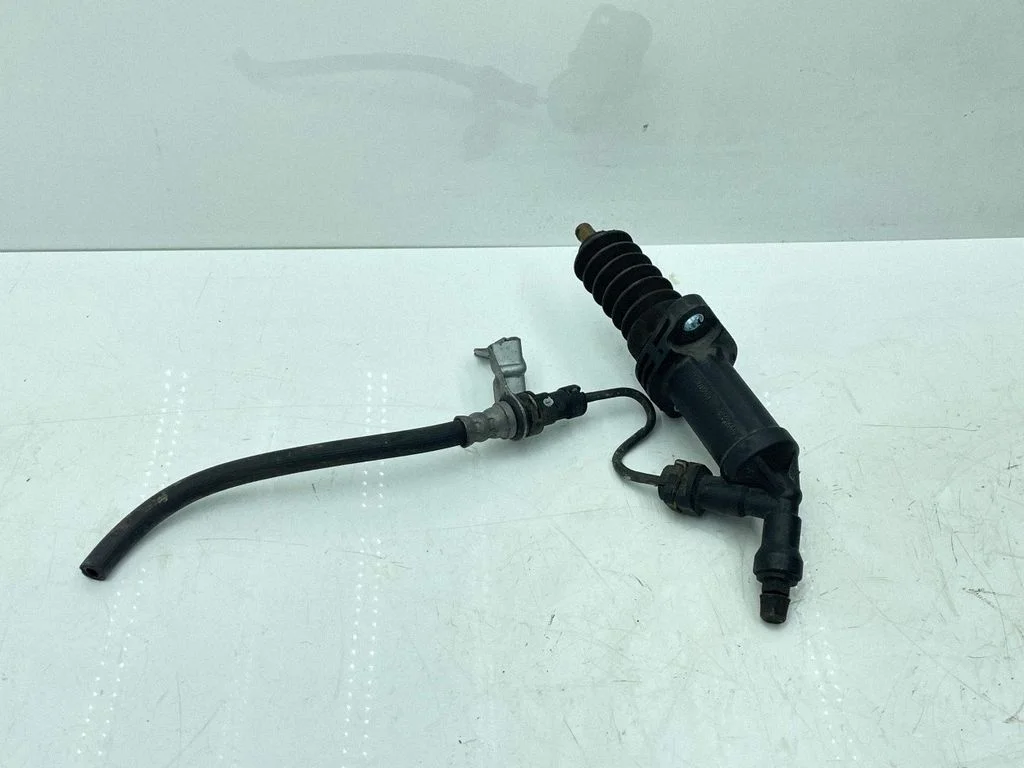 Clutch master cylinder – BMW 3 Series F30 F35 F31 (2012-2018)