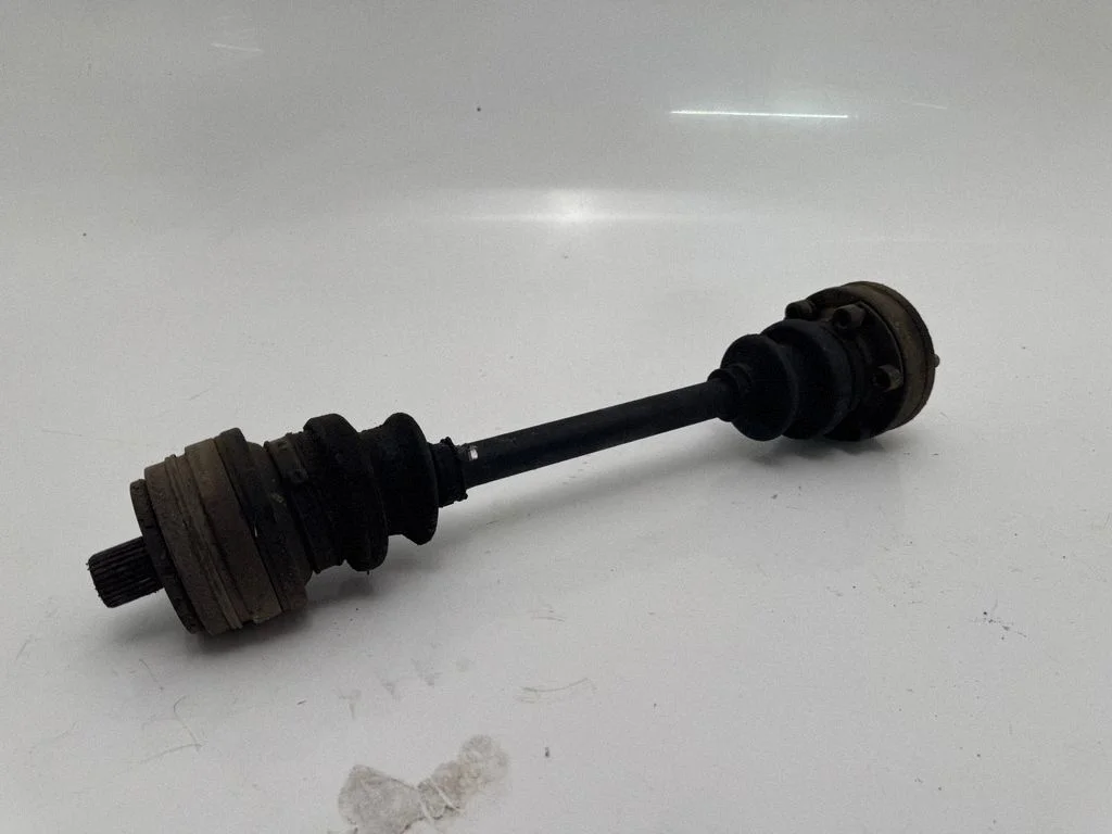 Front driveshaft – Mercedes-Benz 280 560 W126 (1981-1991)