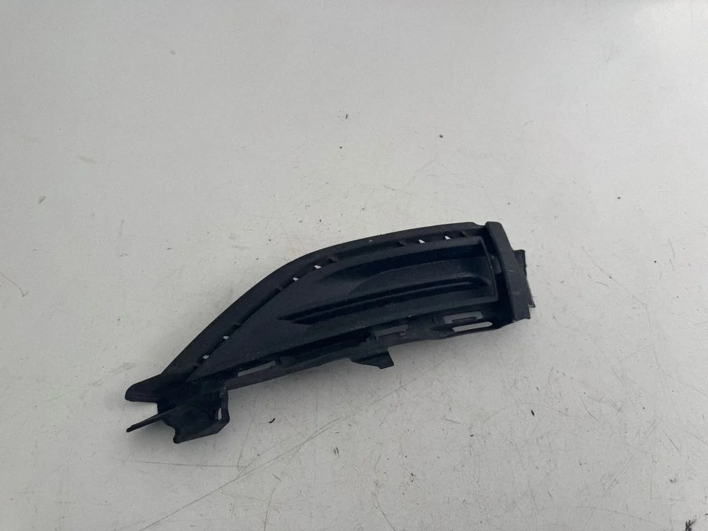 Front bumper lower grill 5G0853212G