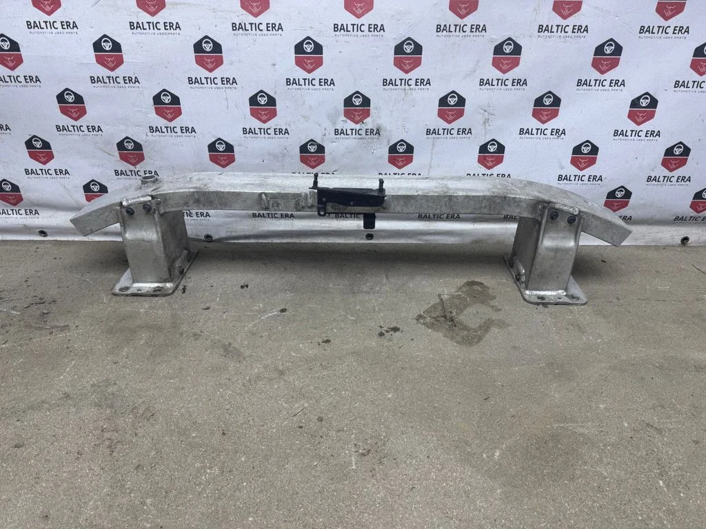 Front bumper cross member JRLJMU200181