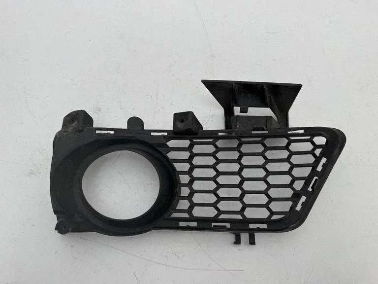 Front fog light trim/grill 8054156