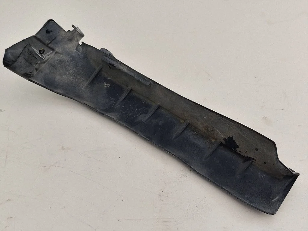 Engine compartment rubber 7388095