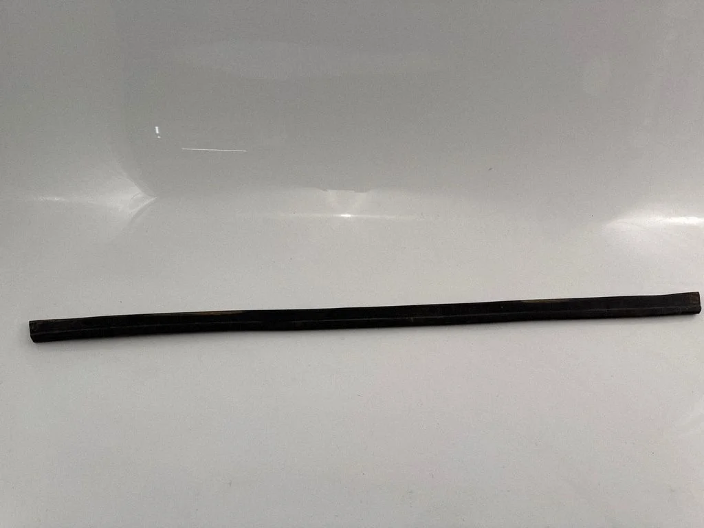 Engine compartment rubber 7300515