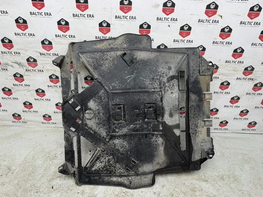 Engine splash shield/under tray 99650452702