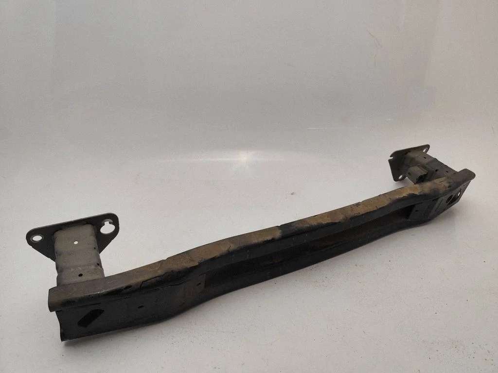 Rear bumper cross member 9833908880