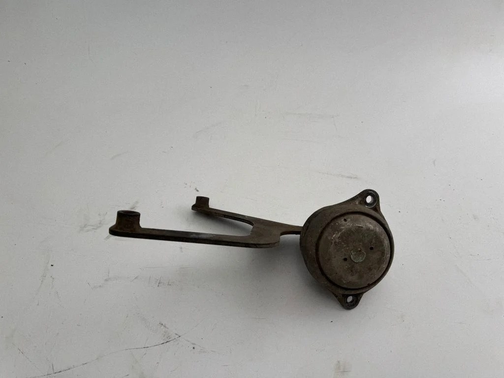 Gearbox mount 98637516603