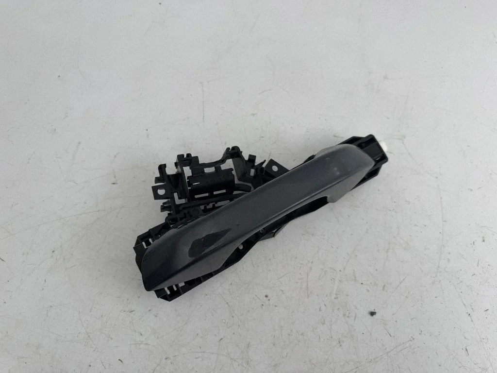 Rear door exterior handle 5H0837205