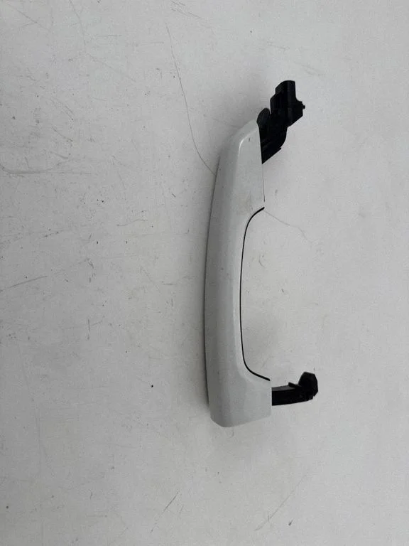 Rear door exterior handle