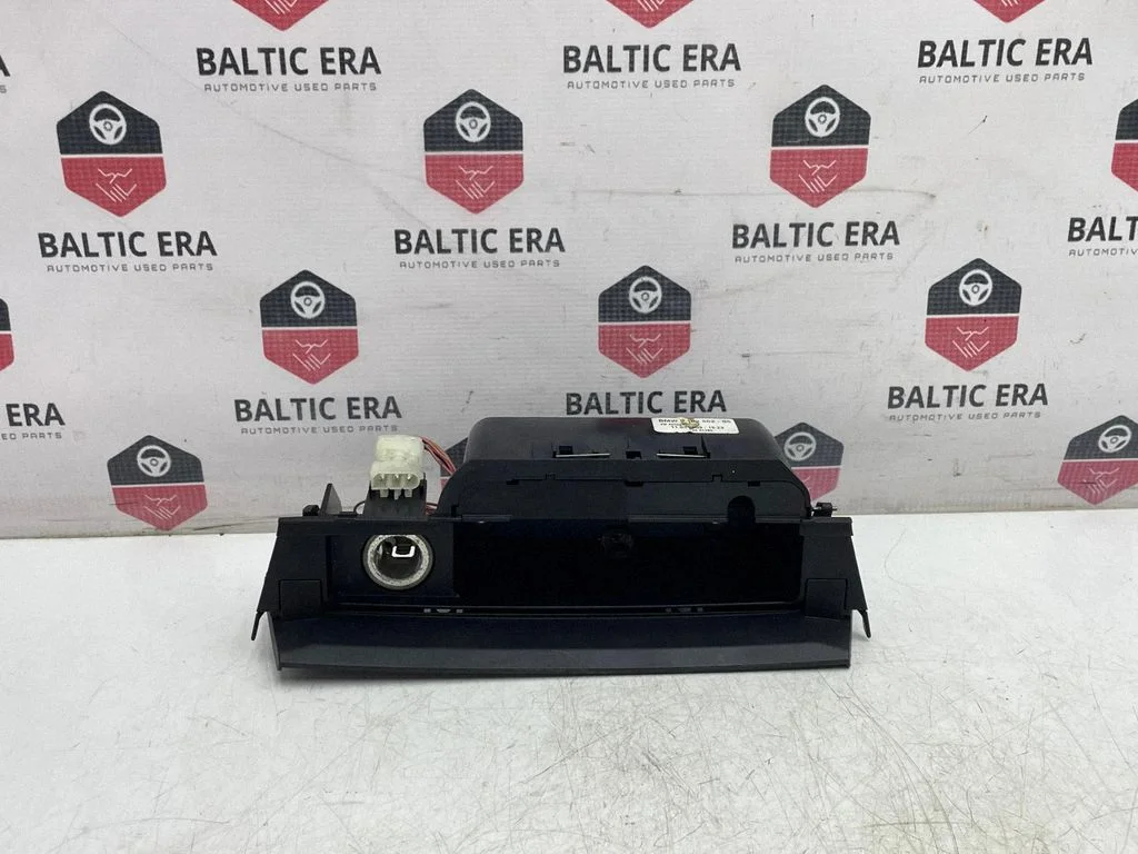 Car ashtray – BMW 7 Series F01 F02 F03 F04 (2008-2016)