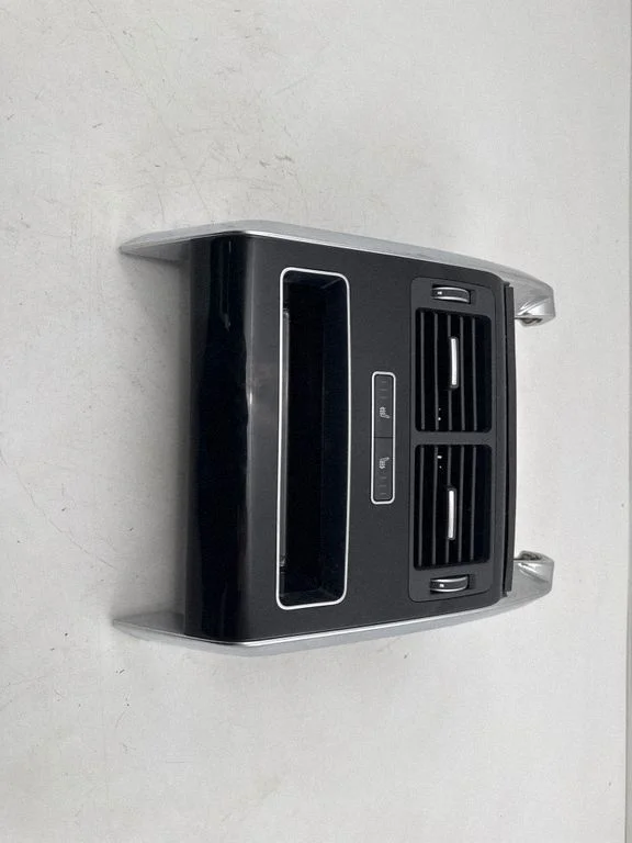 Rear air vent grill – Land Rover Range Rover Sport L494 (2013-)