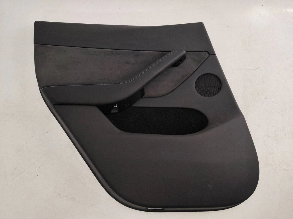 Rear door card panel trim – Tesla Model Y (2020-)