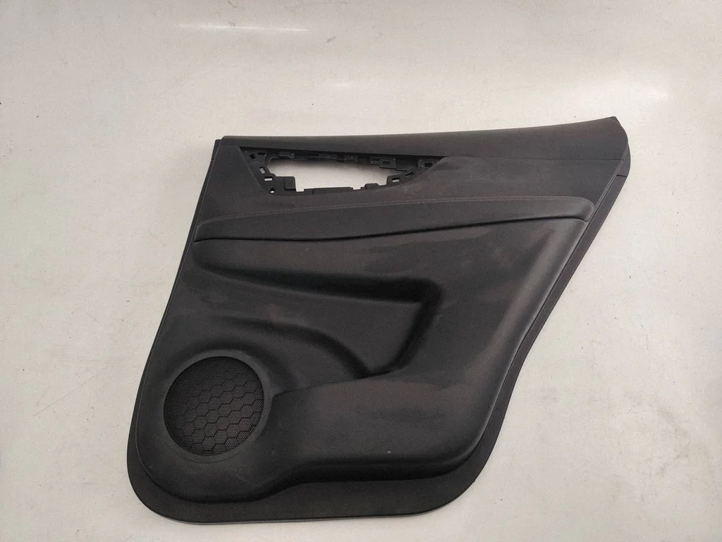 Rear door card panel trim 829764CE0A