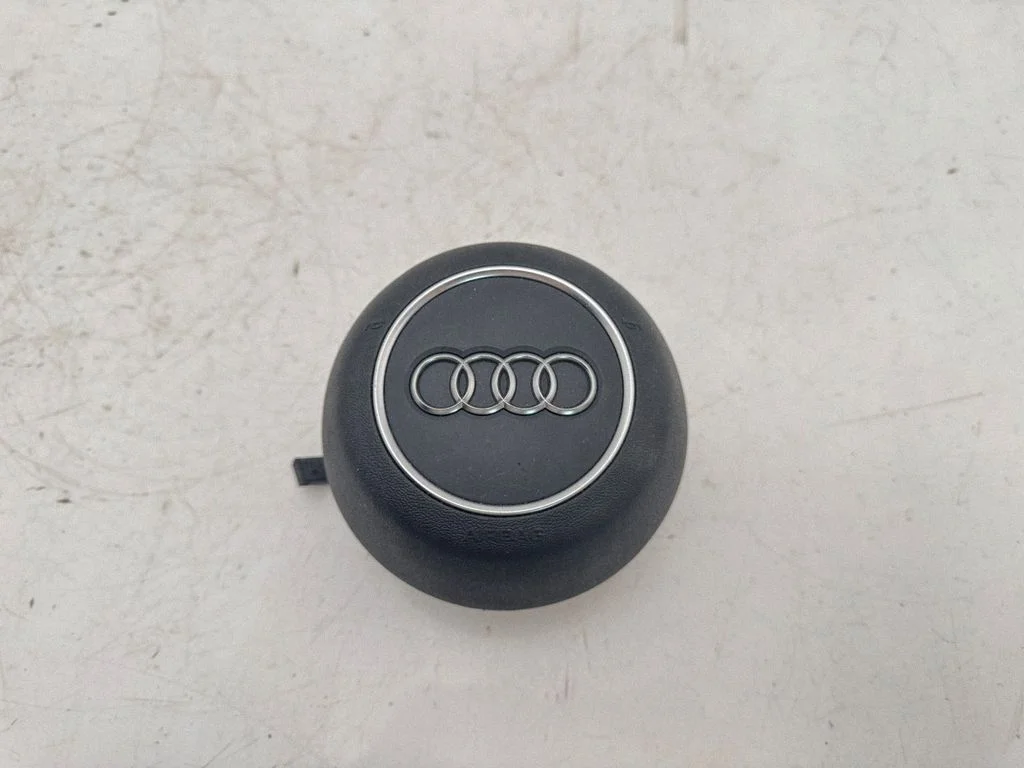 Rooli turvapadi 8W0880201E