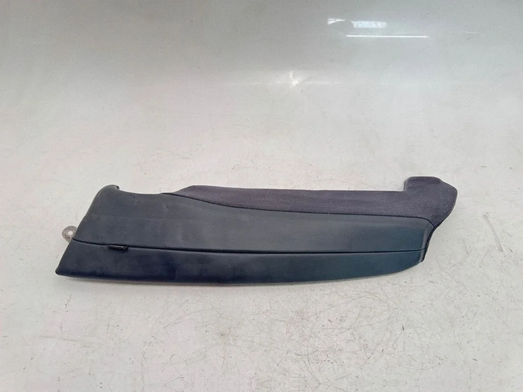 Istme turvapadi 8W0885701