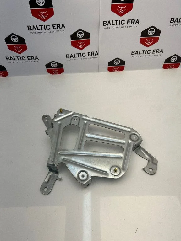 Tie down hook / loop 9160150