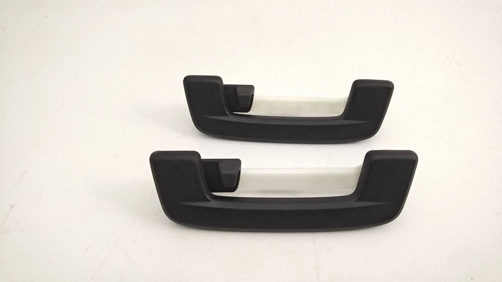 Rear interior roof grab handle 10A857643