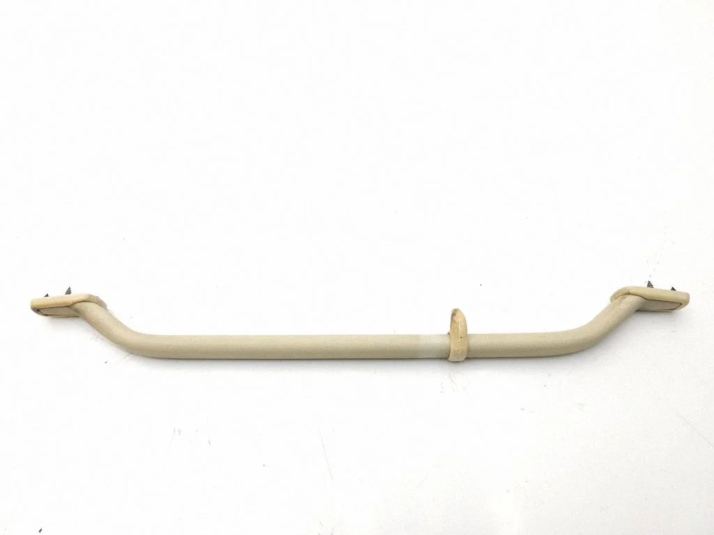 Rear interior roof grab handle – Mercedes-Benz 280 560 W126 (1981-1991)