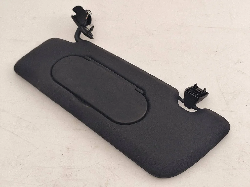 Sun visor 7389275