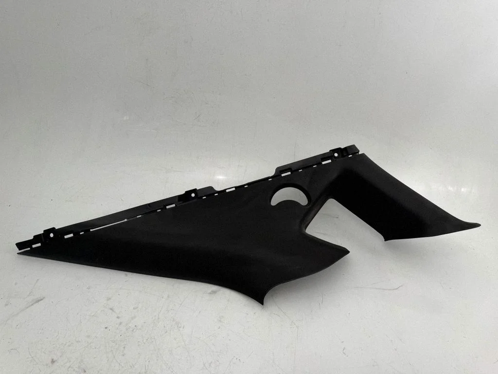 (C) pillar trim – KIA EV6 (2021-)