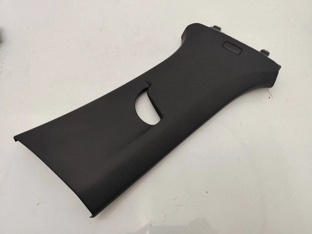 (B) pillar trim (top) 10A867244A