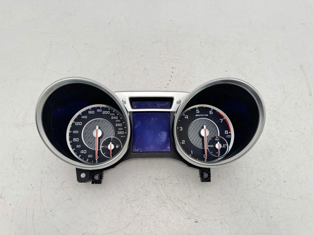 Speedometer (instrument cluster) A2319002502