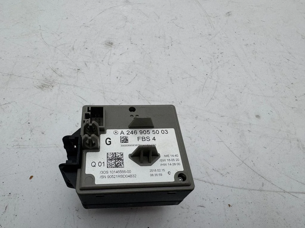 Engine start stop button switch A2469055003