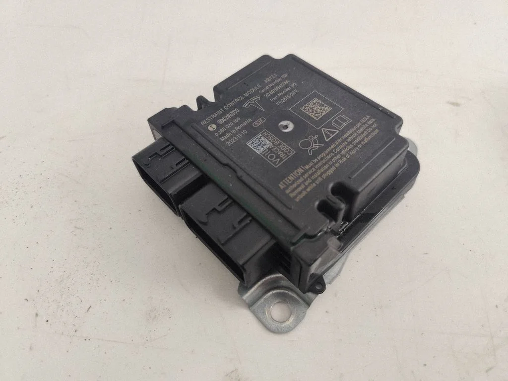 Airbag control unit/module – Tesla Model Y (2020-)