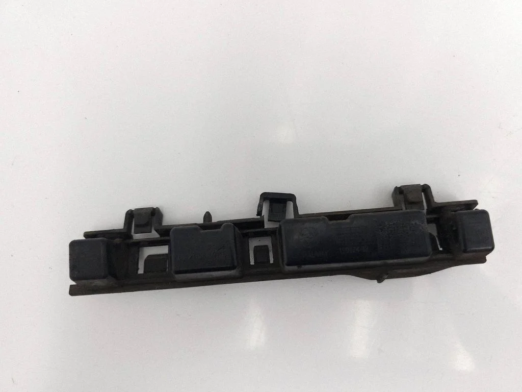 Sill supporting ledge 7294888