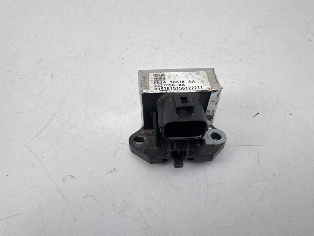 Kütusepumba juhtplokk FR3A9D370AA