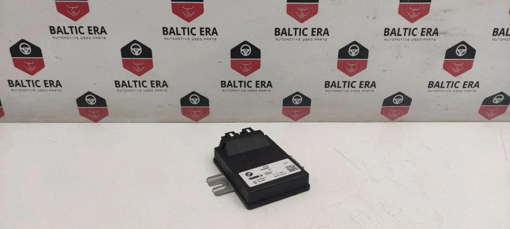 Pavarų dėžės reduktorius (razdatkės) valdymo blokas