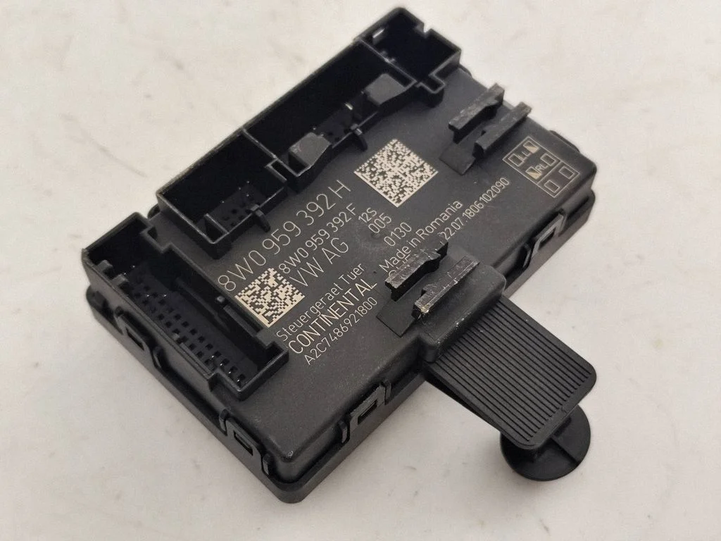 Durų elektronikos valdymo blokas