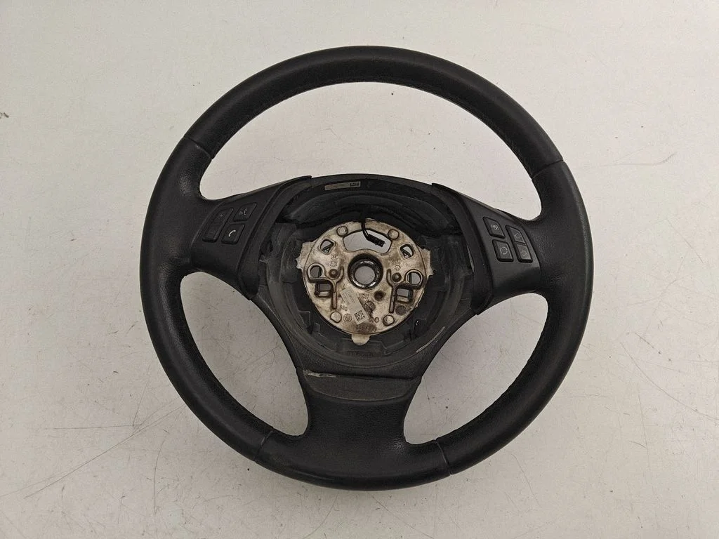 Steering wheel 6795565
