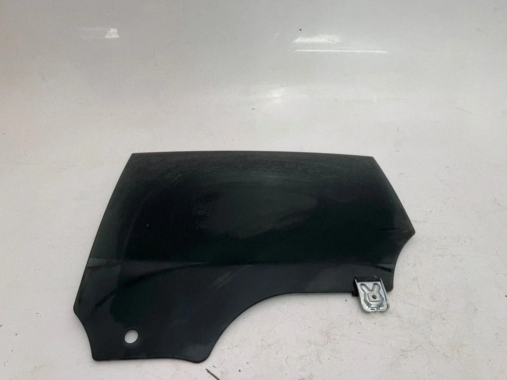 Rear door window glass 43R00128