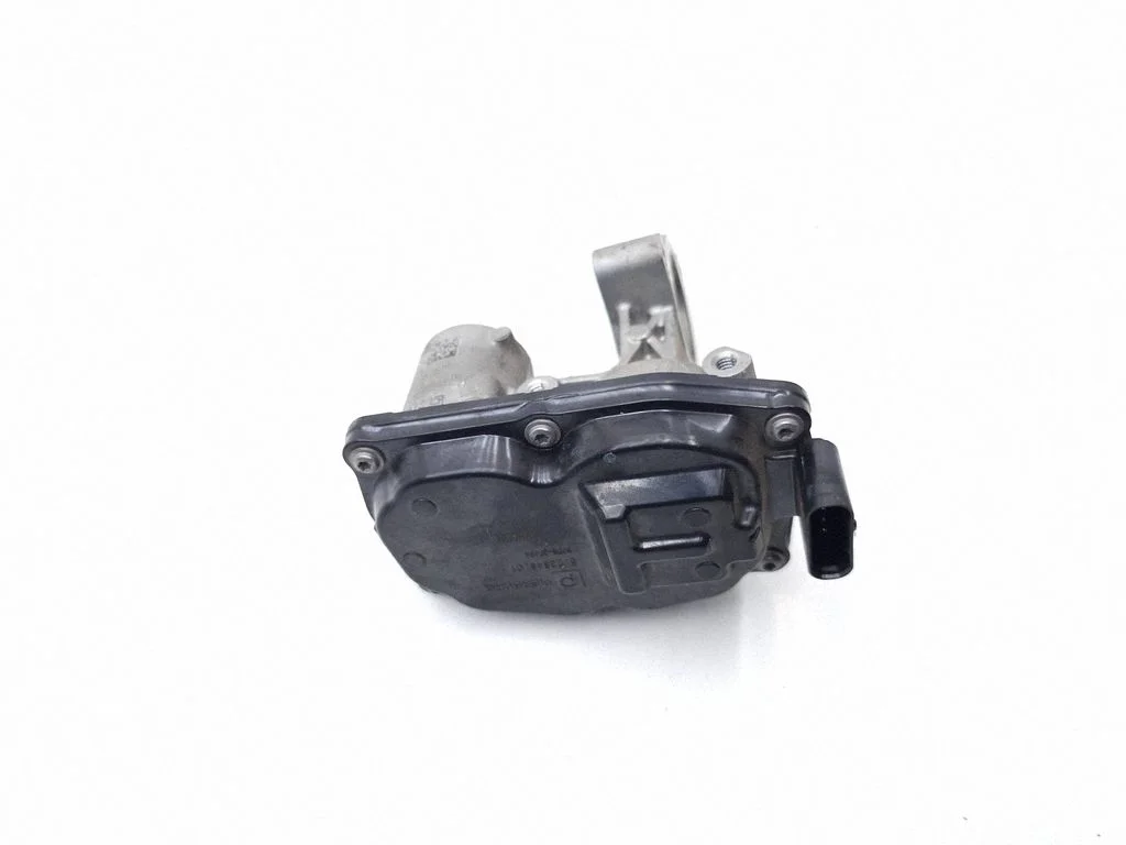 EGR valve 8576810