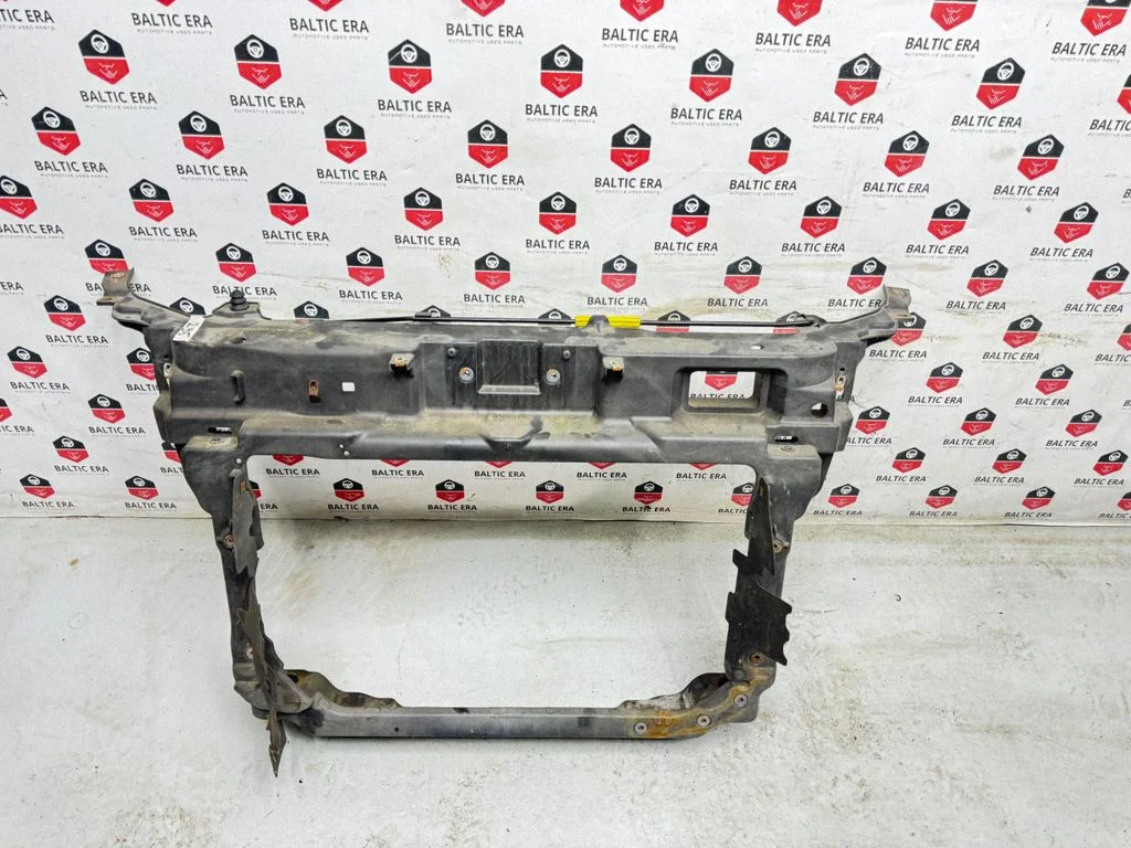 Radiaatori tugipaneeli klamber CT4Z16138A