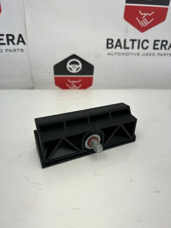 Battery bracket 7592923