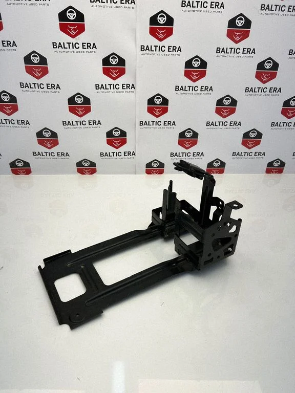Battery bracket – Mercedes-Benz E-Class W212 (2009-2016)