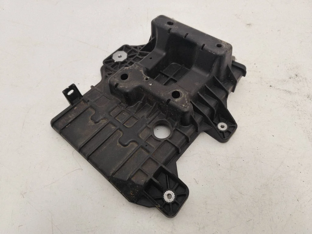 Battery tray 37150D4500