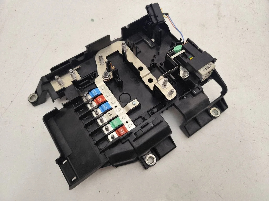 Fuse box set GB20GF10