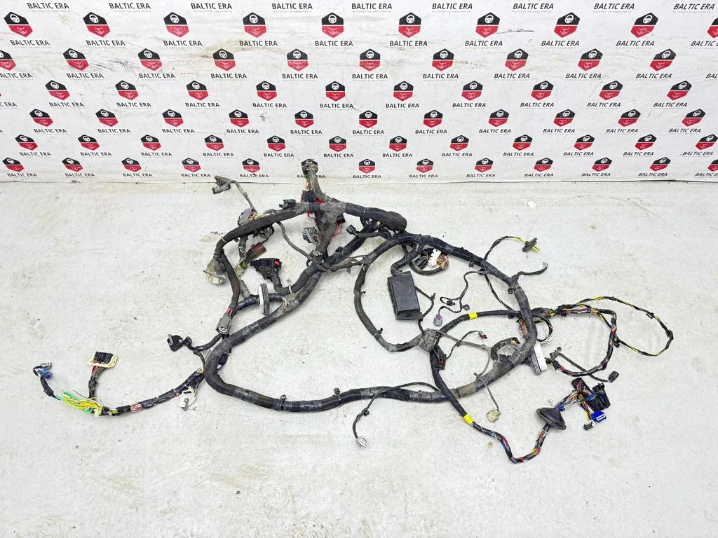Engine installation wiring loom P68381601AC
