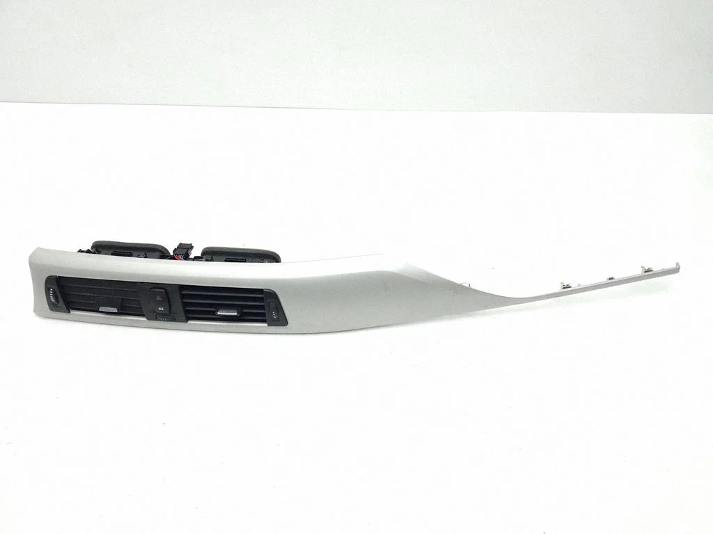 Radio/GPS head unit trim – BMW 3 Series F30 F35 F31 (2012-2018)