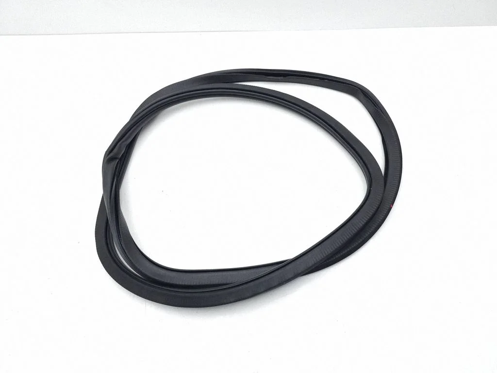 Rubber seal rear door 10A867913D