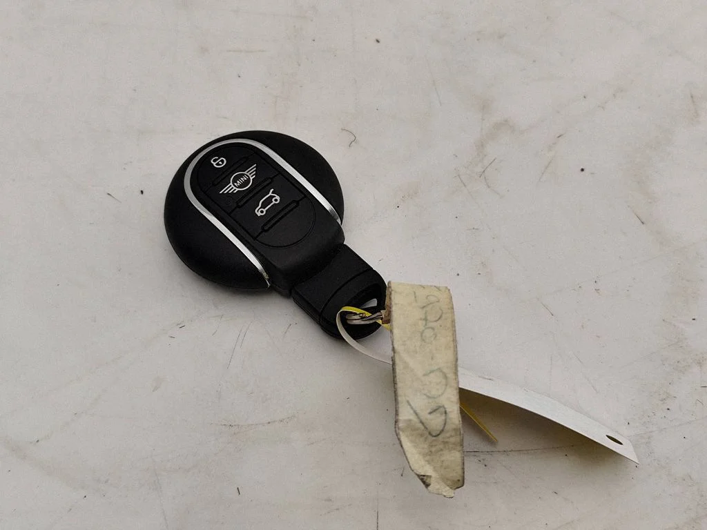 Ignition key/card 18540910