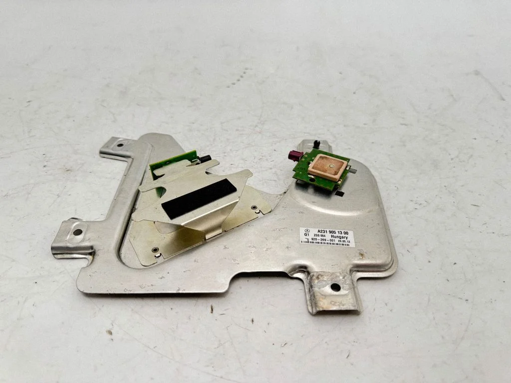Aerial GPS antenna A2319051300
